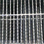 Narrow Pitch Grating