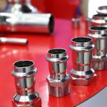 ステンレス鋼パイプと継手